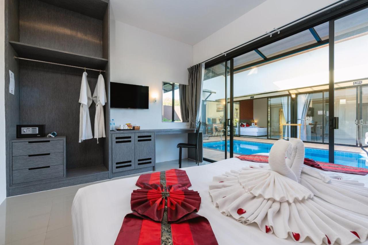 Thames Tara Private Pool Villa Rawai Phuket - Sha Extra Plus Exterior photo